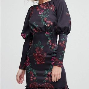 True violet pep hem midi dress with long sleeves